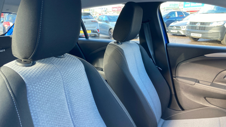 Vauxhall Corsa 100kW Design 50kWh 5dr Auto Electric Hatchback